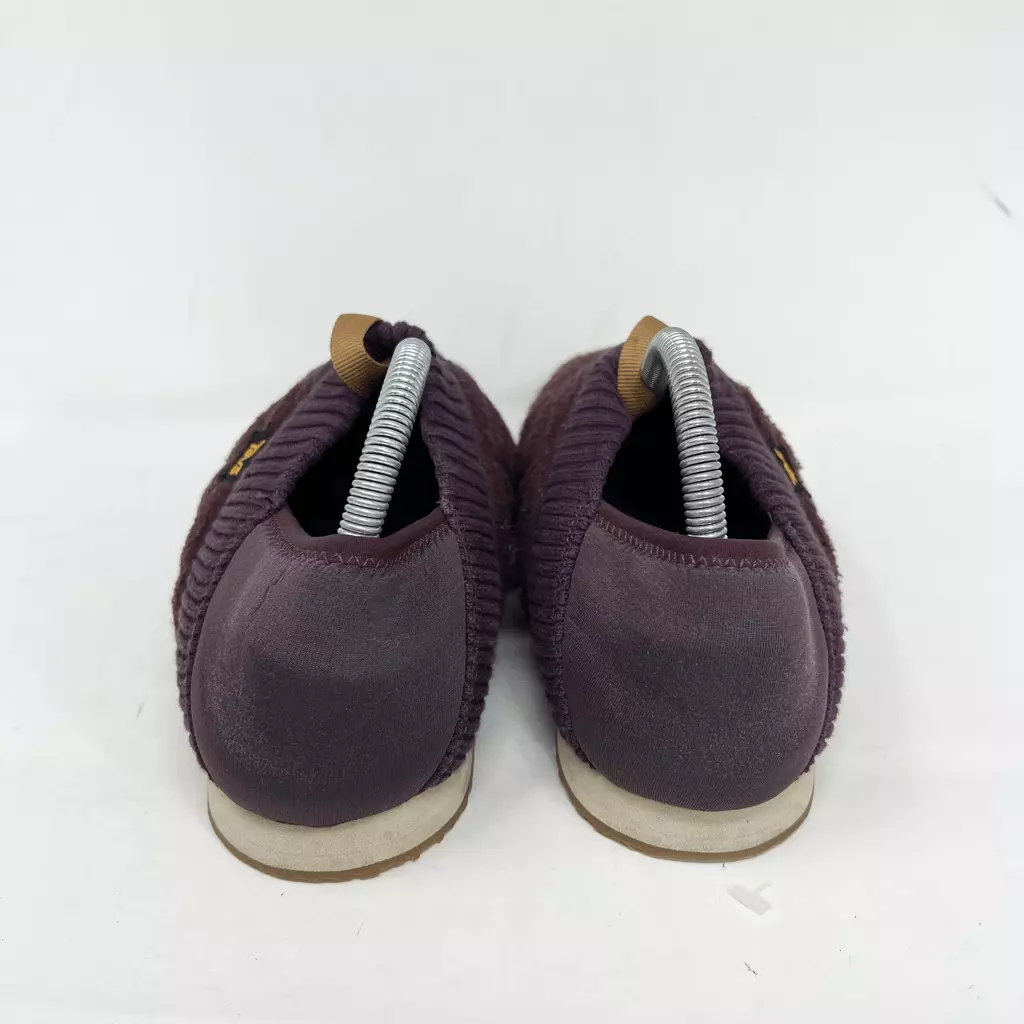 Ember moc sale wool