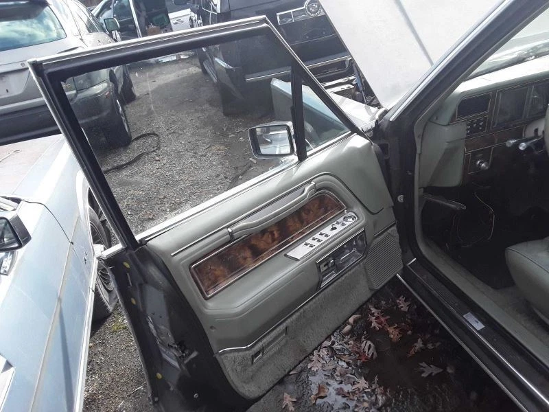 Compresor de CA integral AC compatible con 81-85 GRAND MARQUIS 1445284 Foto 2 de 4