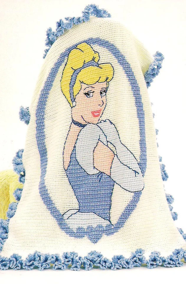Disney Princess Afghans pattern booklet: cinderella, snow white, sleeping beauty - Image 3 of 4