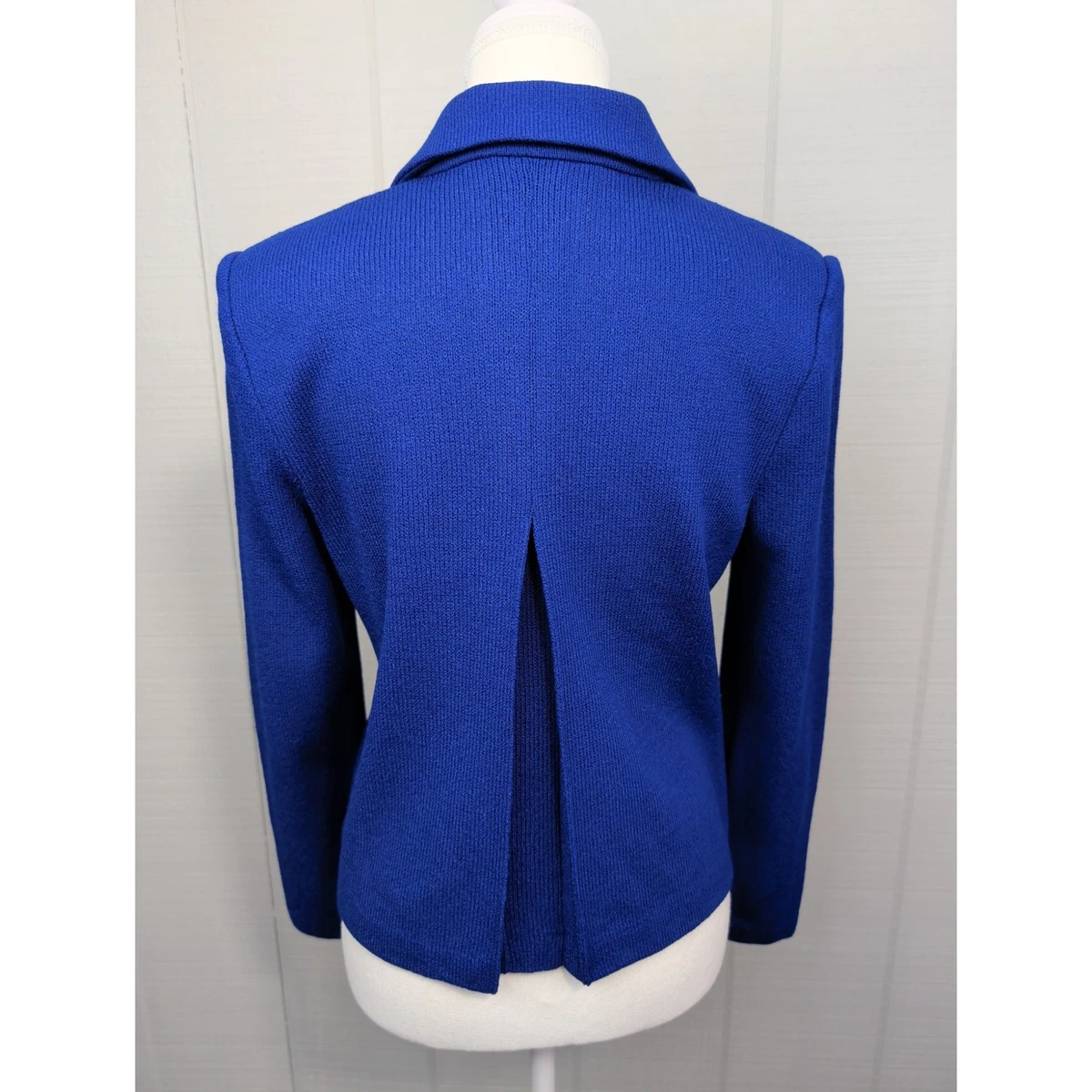 ST JOHN Knits Marie Gray Indiana Women's Suits & Blazers for sale
