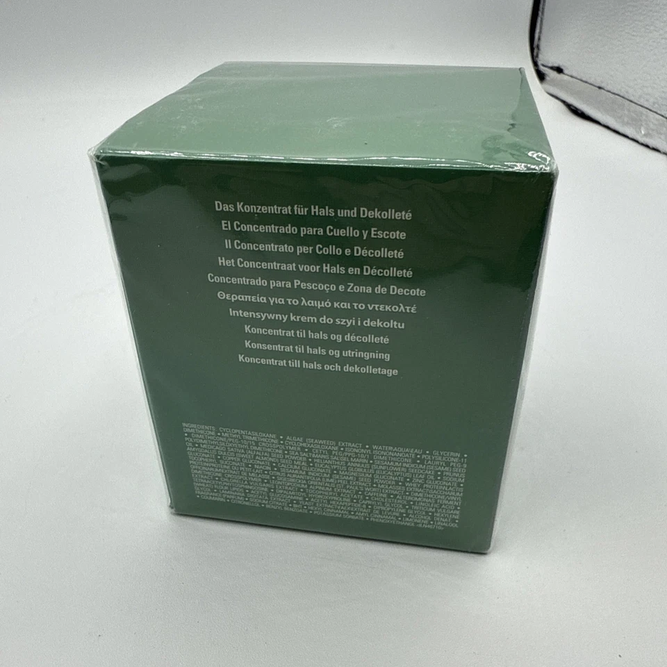 La Mer The Neck And Decollete Concentrate New 1.7oz/ 50ml RV$320 - Image 3 of 4