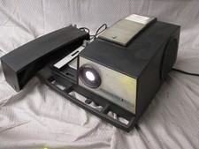 Vintage Promaster Remote 2/2 Slide Photo Projector Model 135 Works Great