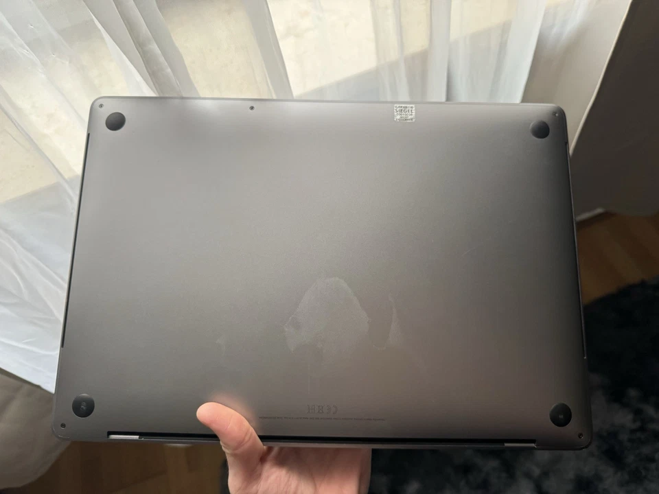 MacBook Pro 16" (2019) – 2,6 GHz i7, 16 GB RAM, 512 GB SSD – Top Zustand - Bild 3 von 4