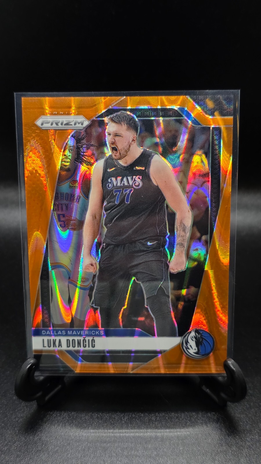 2024-25 Panini Prizm NBA Luka Doncic Orange Seismic /199 #89 Dallas Mavericks