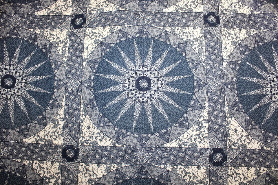 Tela bloqueador solar geométrico. Telas generales. 3 bloques hacia abajo. SeePictures.  RB-131 Foto 4 de 4