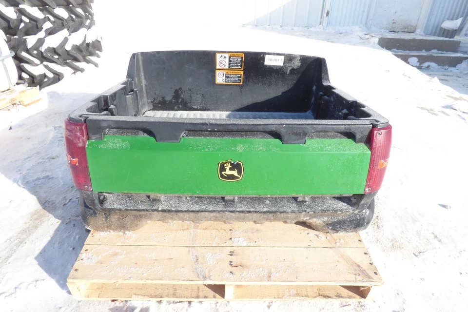 John Deere Gator CS 2x4 06 Box Bed Side Panel Tailgate Complete 40908 - Image 2 of 4