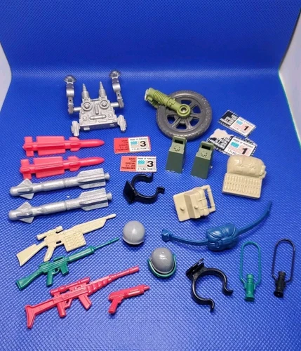VTG GI Joe ARAH 80's Accessories Lot Guns Backpack Missles Helmet 20+ Pieces