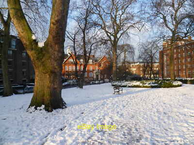 Foto 12x8 Oakley Square Gardens im Schnee Oakley Square ist benannt nach Oakl c2013