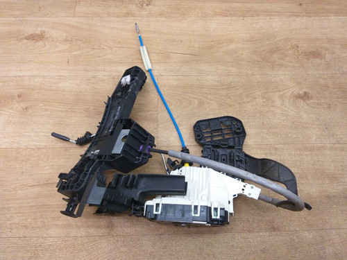 Mercedes W246 W176 W166 X166 Tür Schloss Systemschloss Vorne Rechts A1667200435