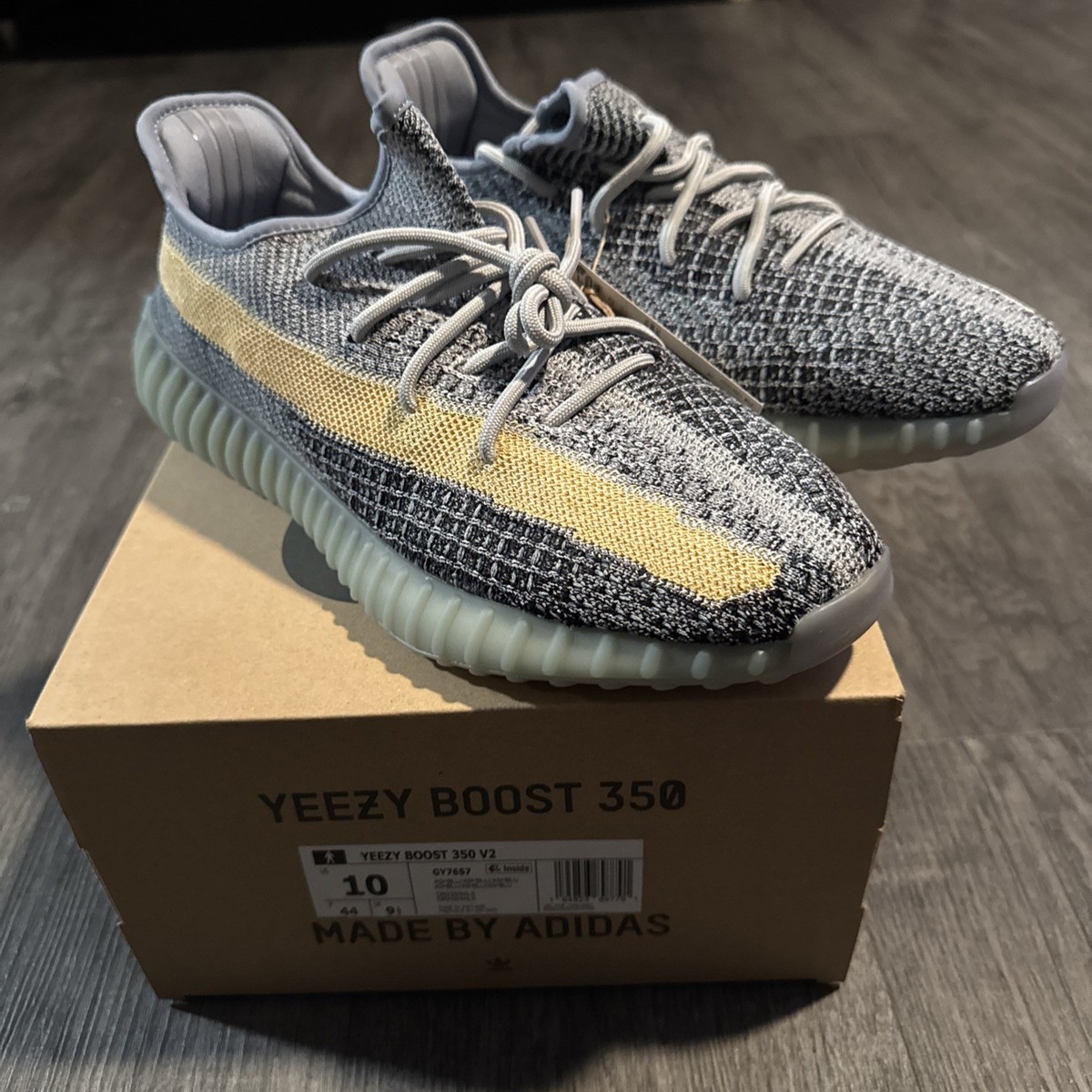 adidas Yeezy Boost 350 V2 Mens Blue Sneakers Casual Shoes GY7657