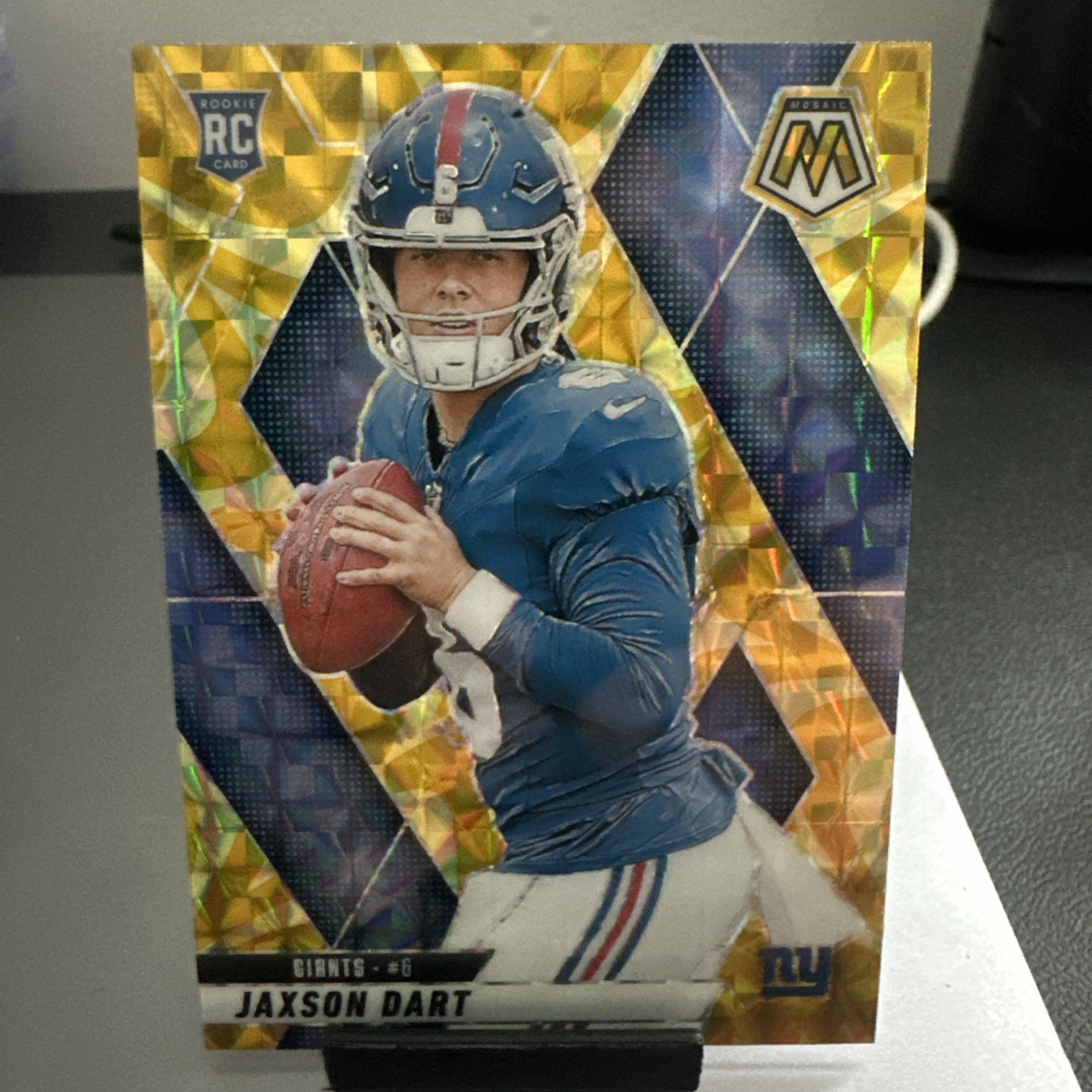 2025 Panini Mosaic Jaxson Dart #362 Reactive Yellow Rookie Card RC Giants *CLEAN