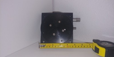Daedal 43/4'' diameter  Rotary Index Table 1 turn of knob=3deg 10-32 bolt holes.