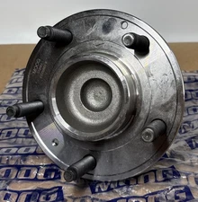 Moog Rear Wheel Bearing and Hub Assembly 512661 thumbnail 2