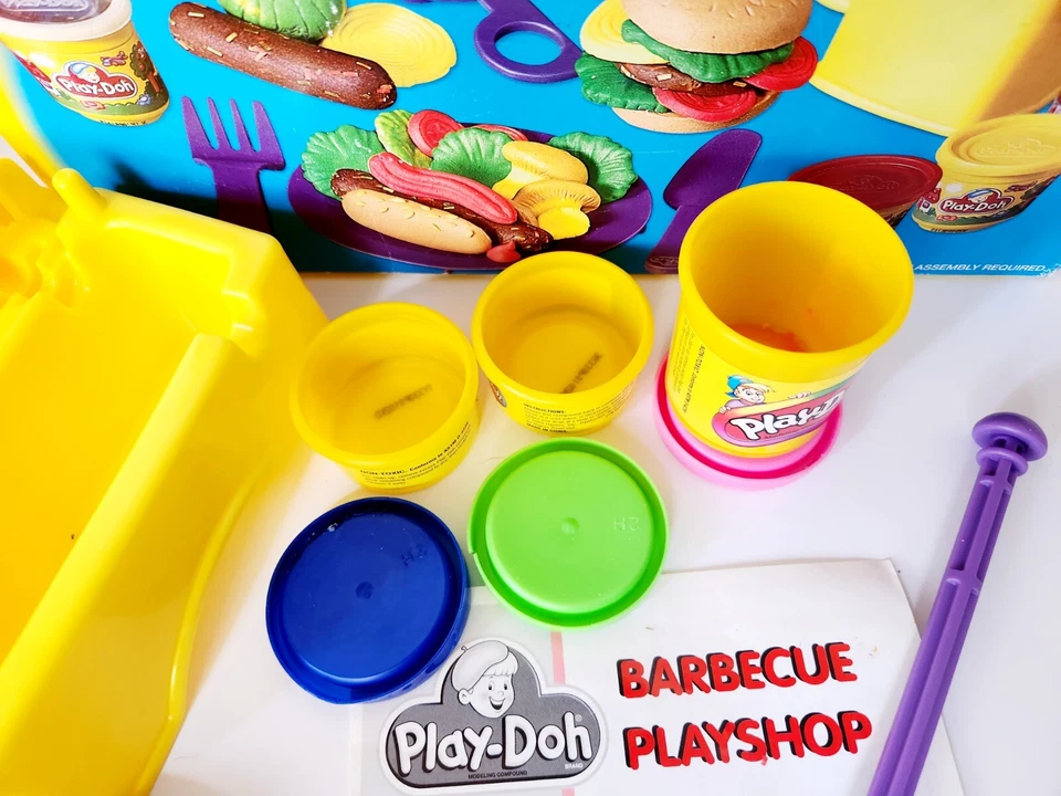 RARO Play-Doh Barbacoa Play Shop Set Hamburguesa Parrilla Pretender Comida 2000 Caja Hasbro  Foto 4 de 4