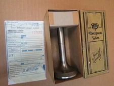 RARE Vintage 1940 Pratt Whitney 17072 Aircraft Engine Valve in Original Box NOS