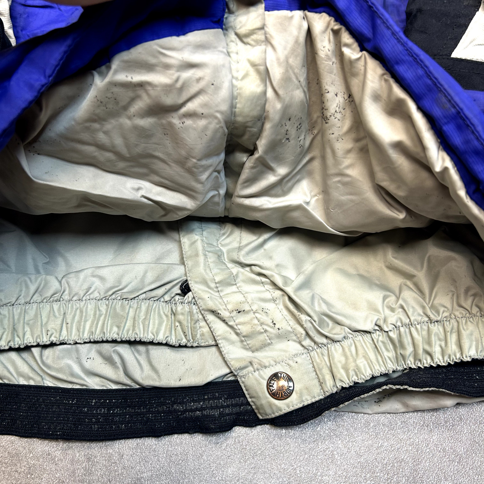 The North Face Extreme Rain Coat Mens Medium Full Zip Hiking Windbreaker Black image 8