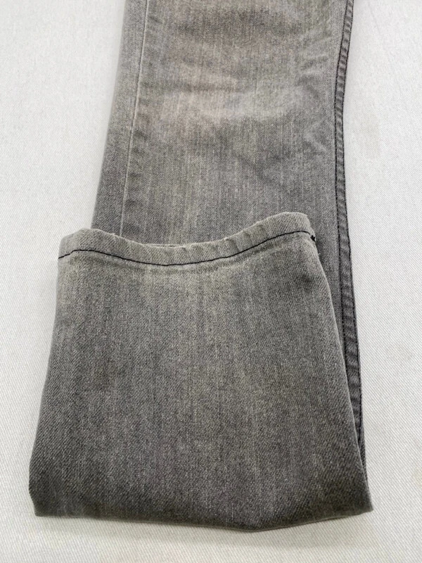 Pantalones de mezclilla grises Current Jeans 2009 para hombre 36x29,5 calce ajustado 3488 Foto 2 de 4