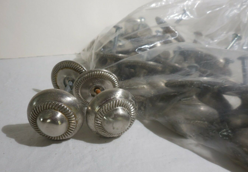Lot of 18 Drawer Cabinet Door Pulls Knobs Silver Brushed Nickel Round