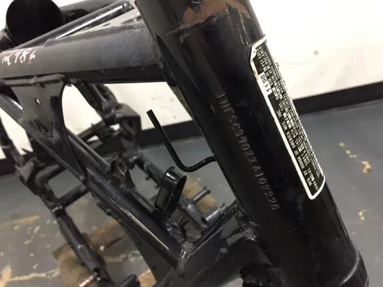 Chasis cuadro principal Honda Shadow Aero 1100 VT1100C3 2986A 1999 Foto 4 de 4