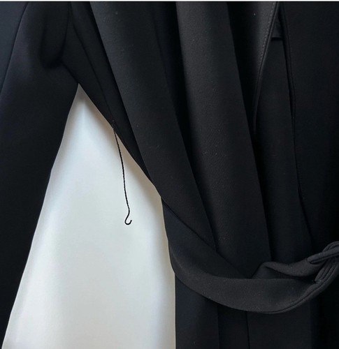 Theory Classic Crepe Relaxed Trench Coat in Black Size Medium Gently Used - Picture 6 of 7