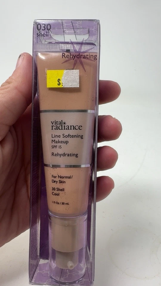 Revlon Vital Radiance Line Softening Makeup Rehydrating #030 Shell NEW IN BOX - Image 3 of 3