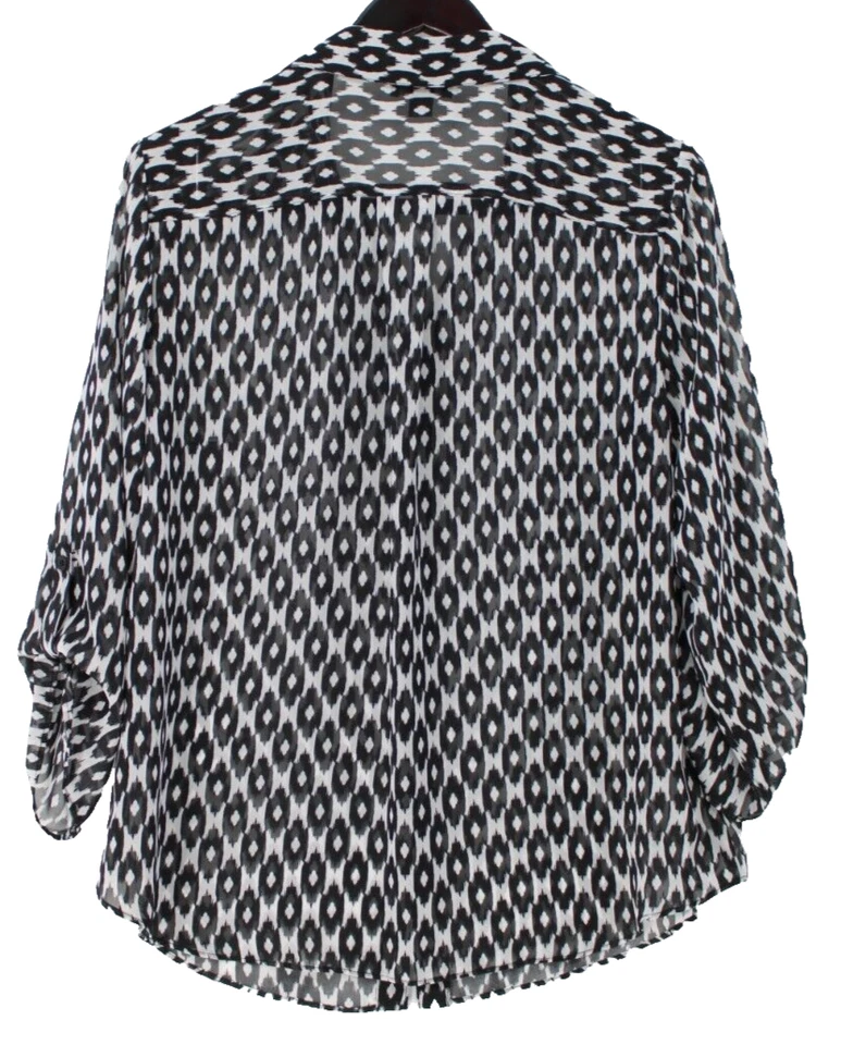 Top AB Studio para mujer talla XL negro gris estampado animal mangas 3/4 lengüeta enrollable Foto 2 de 4