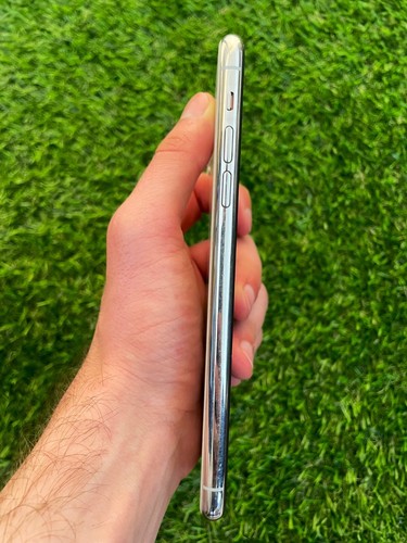 Apple iPhone 11 Pro Max - 64 GB - Silver (Unlocked) - Afbeelding 5 van 6