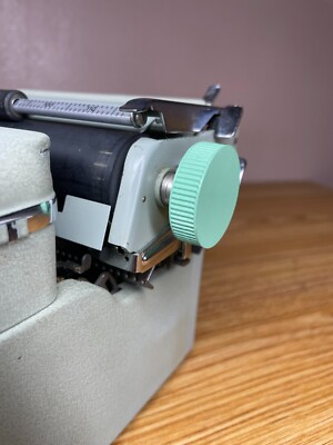 Green Replacement Knob (Left or Right) for Hermes 2000 Portable Typewriters