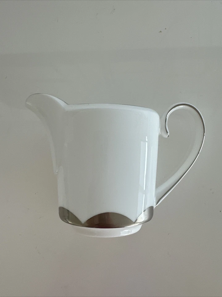 Vera Wang Lotus Platino Crema Hueso China Por Wedgwood NUEVO Foto 2 de 4