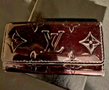 Louis Vuitton Monogram Vernis Burgundy 4 Ring Key Case Holder