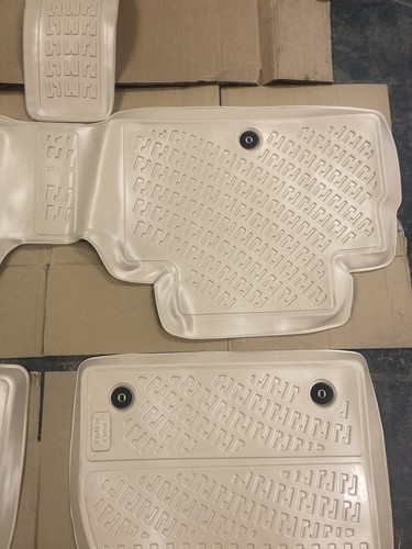 Croc Liner All Weather Floor Mats Compatible with Hyundai Palisade 2020-2023 - Picture 3 of 4