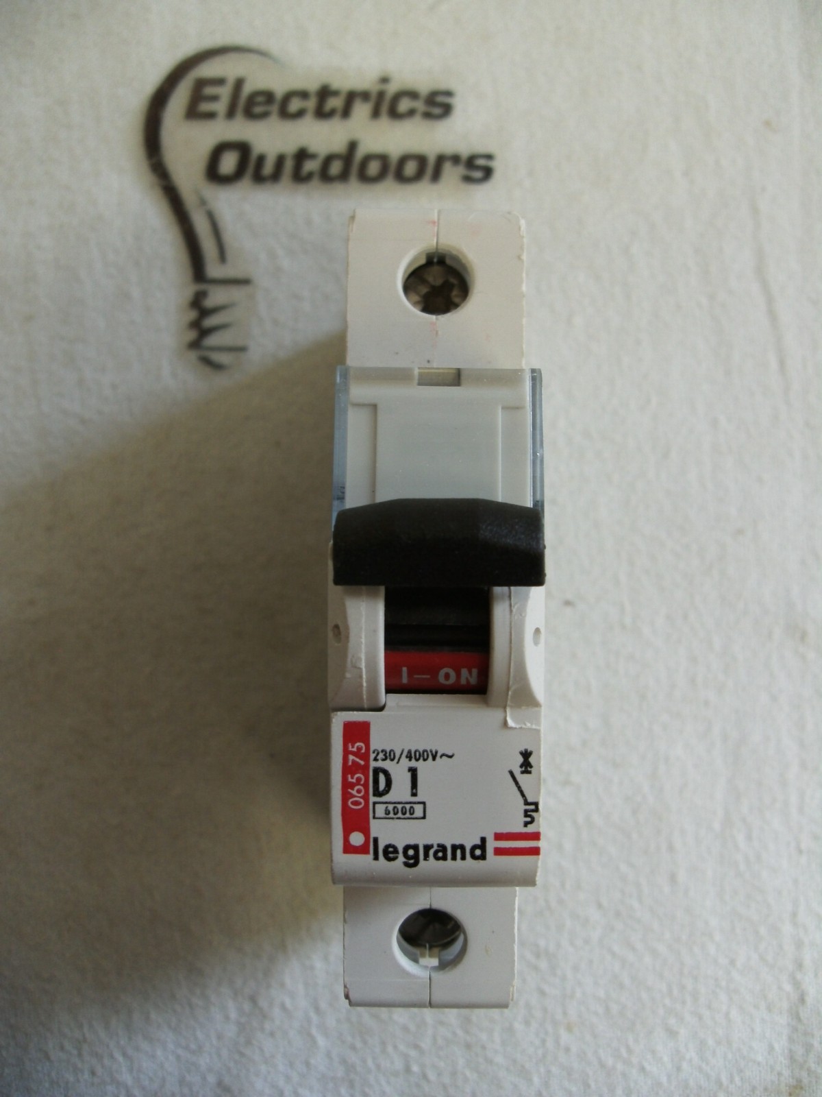 LEGRAND 1 AMP CURVE D 6kA MCB CIRCUIT BREAKER 065 75 06575