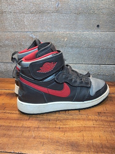 Nike Air Jordan 1 High FlyEase Black Smoke Grey Gym Red DC7986-006 Sz 4.5Y / 6W - Picture 5 of 13