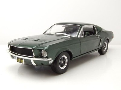 Ford Mustang GT Fastback 1968 grün Bullitt Steve McQueen Modell 1:18 Greenlight