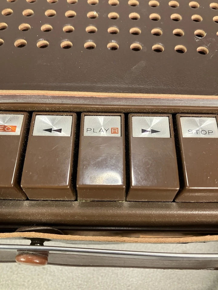 Audioronics Classette 141 固态日本复古棕色工作 — 第 3/4 张图片