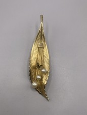 Vintage Japan Floral Leaf Faux Pearl Rhinestone Gold Tone Hair Clip Barrette