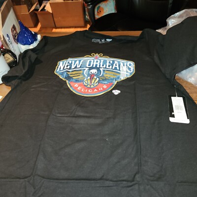 NEW with tags Mens size XL Stadium Essentials New Orleans Pelicans shirt, NBA
