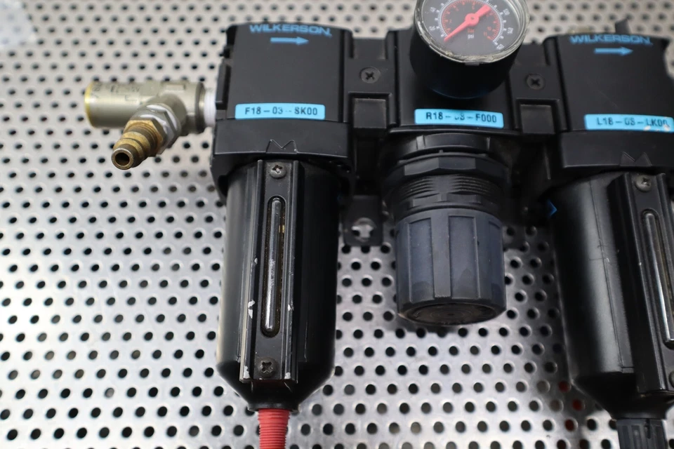 Wilkerson F18-03-SK00 Filter W/ R18-03-F000 Regulator & L18-03-LK00 Lubricator - Image 3 of 4