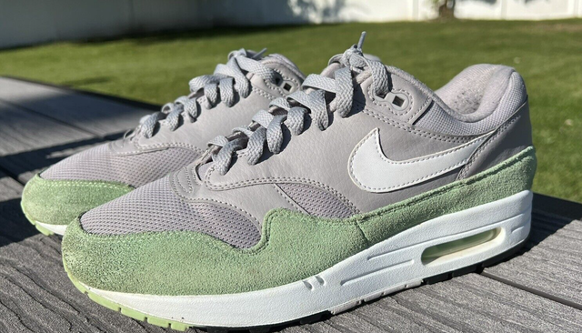 grey mint air max 1