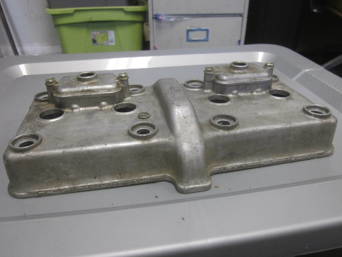 Kawasaki Cylinder Head Cover 1990-2000 ZX600 Ninja ZX-6 14024-1875