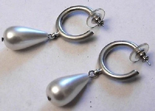 boucles d'oreilles percées couleur argent perle poire nacre gris *4554 - Photo 1/1
