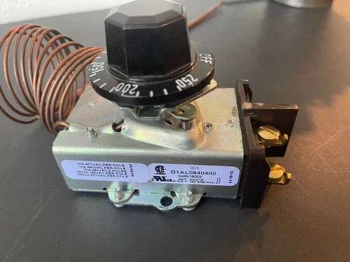 Chromalox Temperature Controller Ar-2529 277Vac 30A