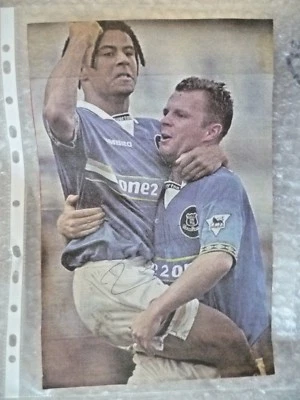 Zlatan Ibrahimović - Original Hand Signed Press Cutting Footballer Action photo - Image 1 of 2