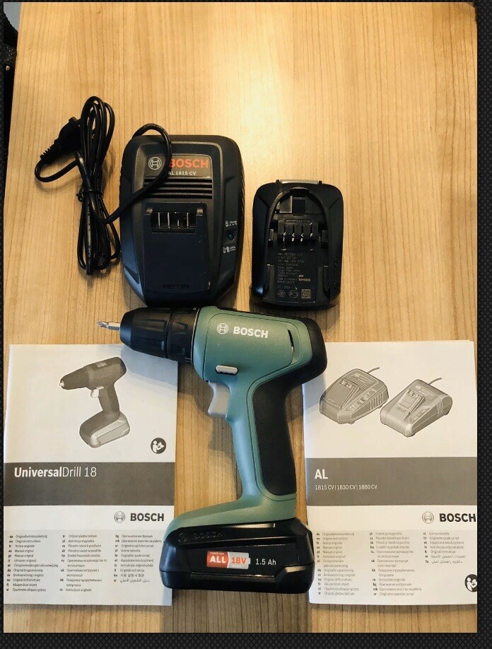 Bosch Akku Bohrschauber UniversalDrill 18 V Li-Ion Akkubohrschrauber Bosch Akku Bohrschauber UniversalDrill 18 V Li-Ion Akkubohrschrauber