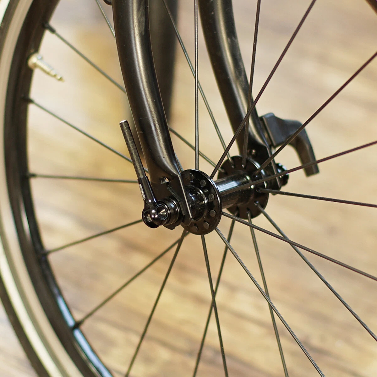 nov Front wheel quick release lever Ultra Light Weigh for