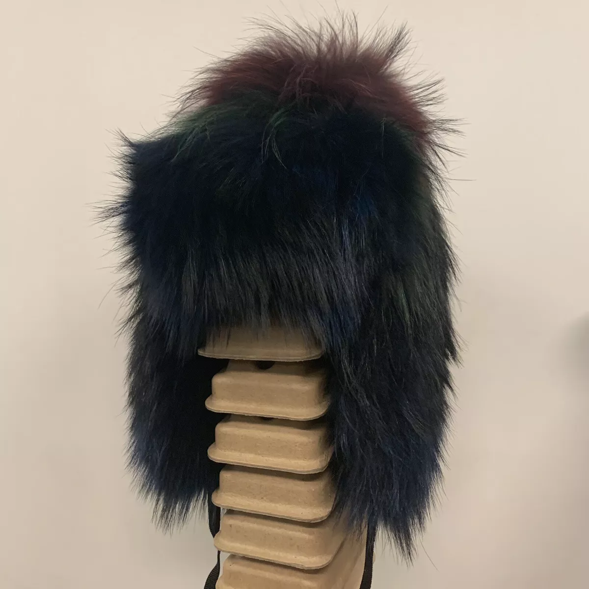 MONCLER UNISEX FABULOUS 100 RARE ASIATIC RACCOON FUR WINTER HAT M