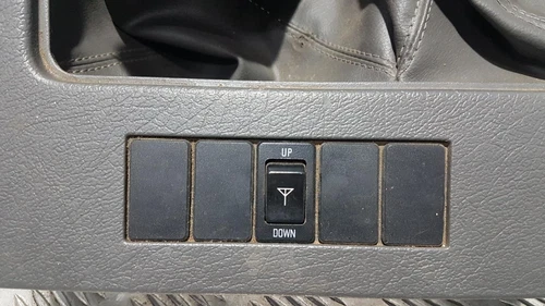 Schweller für ISUZU TROOPER 3.0 DTi (3-trg.) 2001 273925 - Bild 2 von 10