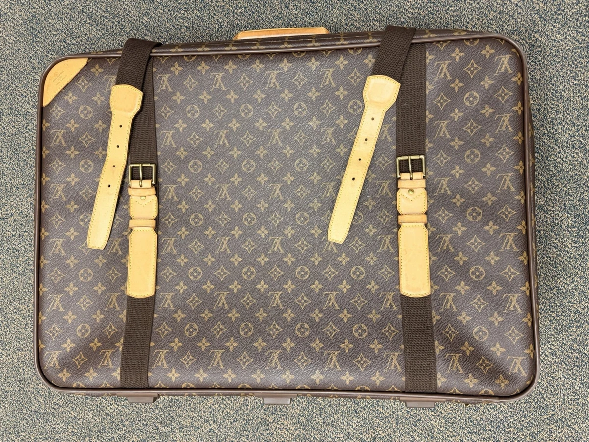 Louis Vuitton Suitcases 26