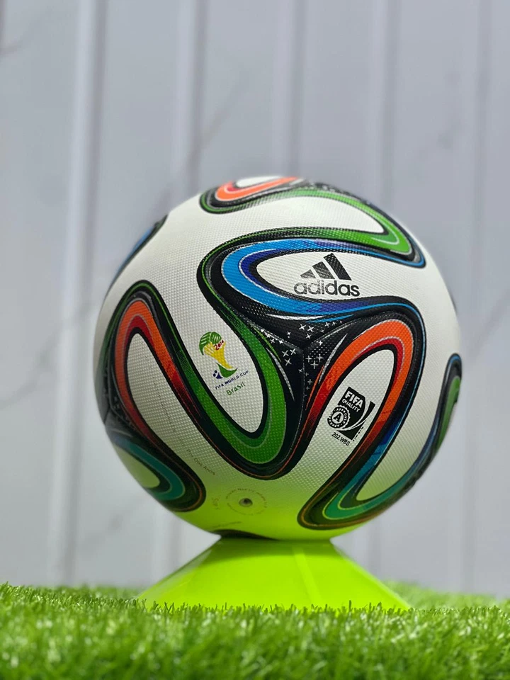 Brazuca World Cup 2014 Brazil FIFA Official Match Ball Soccer Size 5 - Image 4 of 4