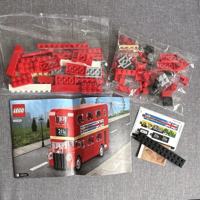LEGO Creator London Bus 40220 Complete Set 118 Pieces Without Box (2016)